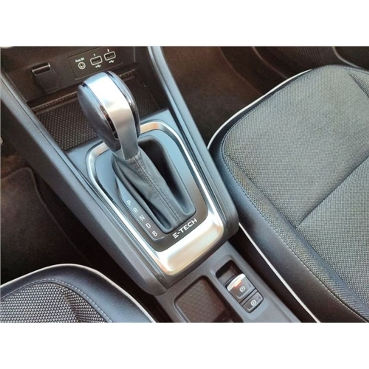 Renault Captur Híbrido Enchufable CE-TECH Híbrido Enchufable - foto 18