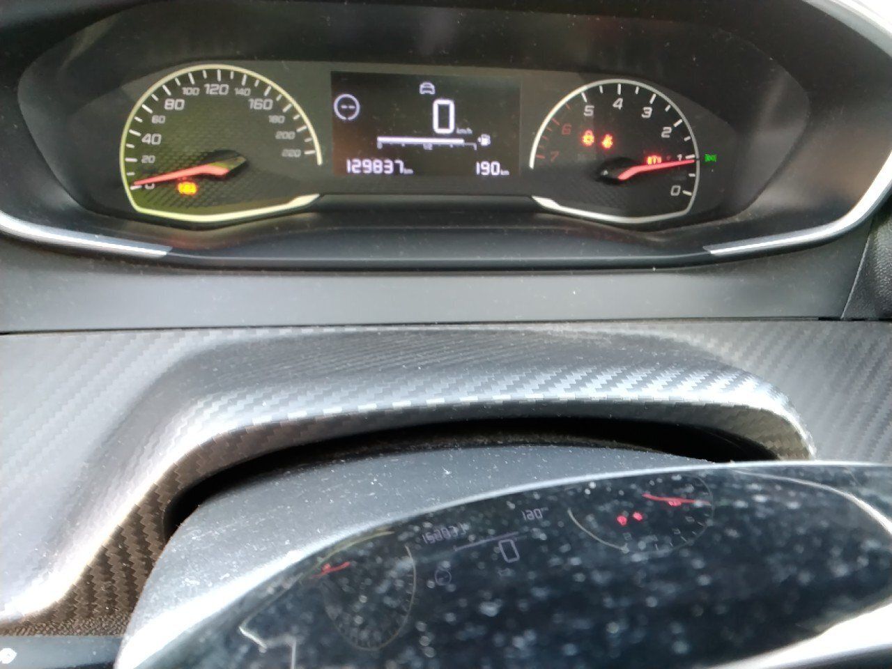 Peugeot 208 Bluehdi 73kw (100cv) Active - Foto 9