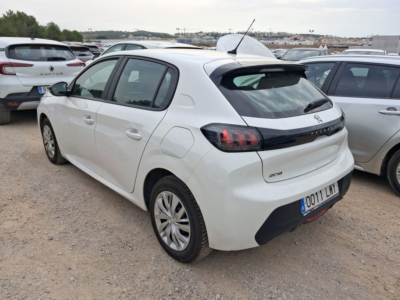 Peugeot 208 Bluehdi 73kw (100cv) Active - Foto 8