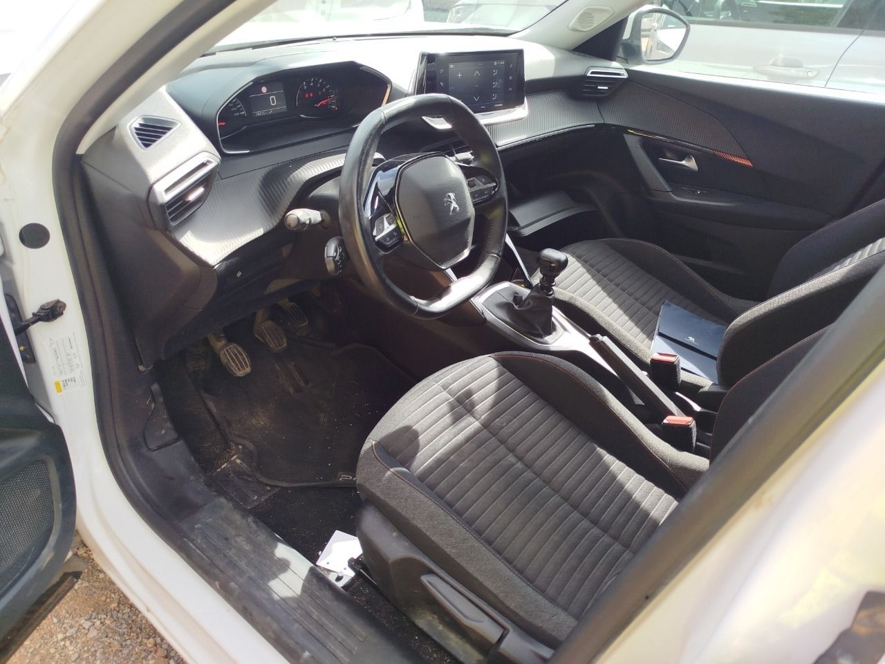 Peugeot 2008 Active Pack Bluehdi 81kw (110cv) - Foto 8