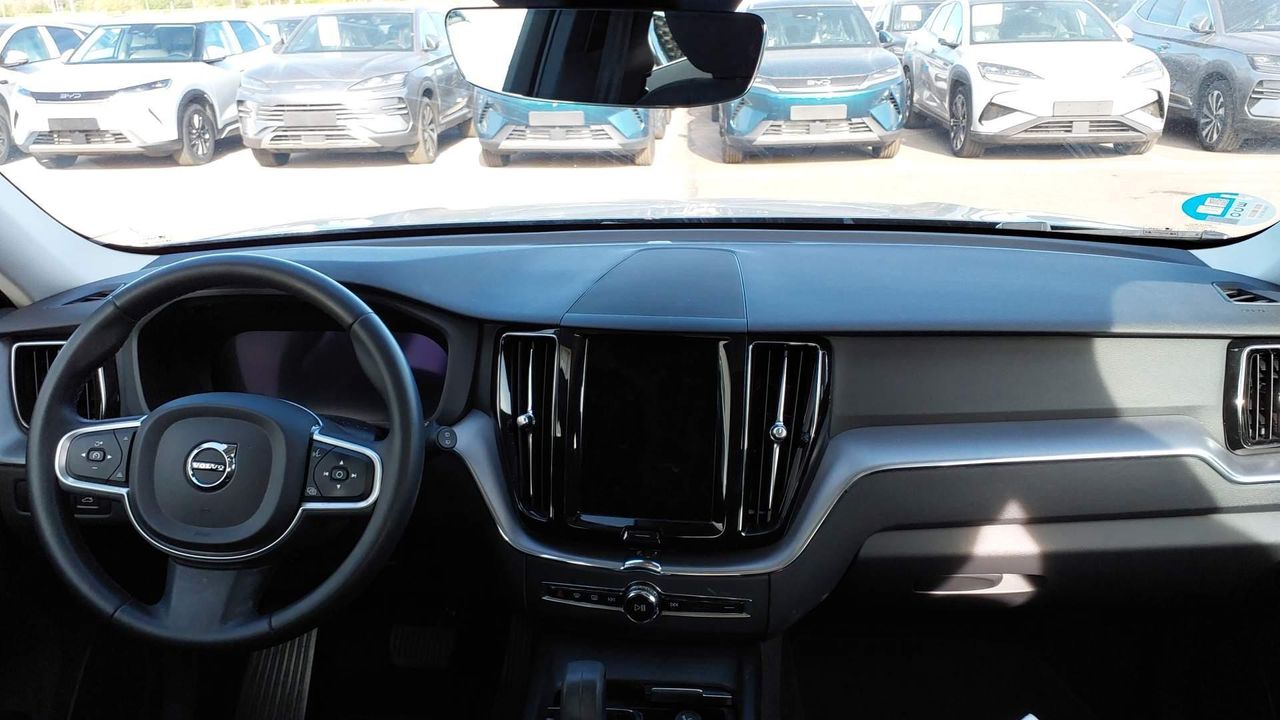 Volvo Xc60 (o) 2.0 B4 D Momentum Pro Auto - Foto 9