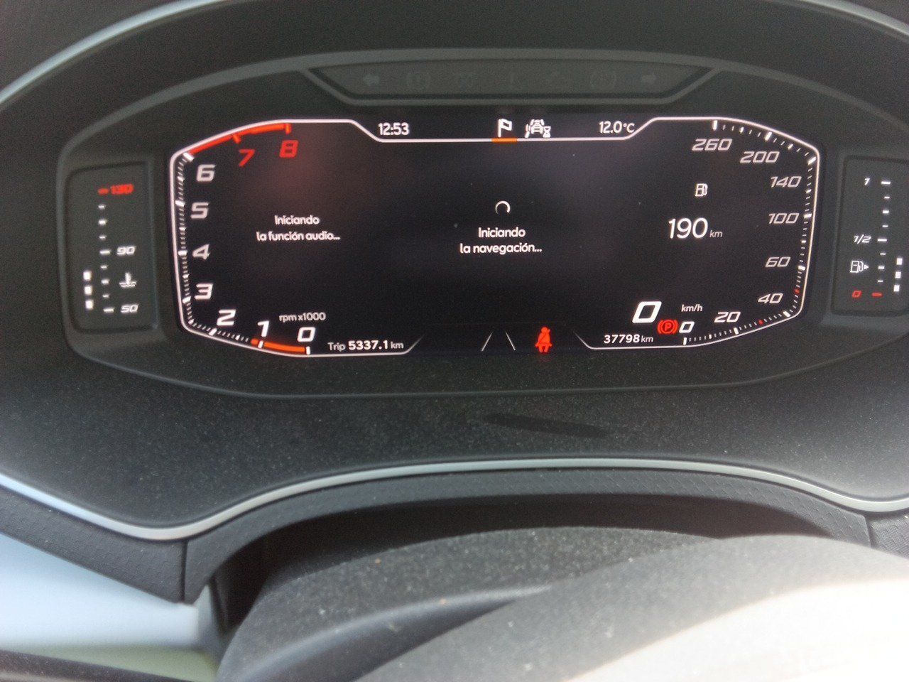 Seat Arona 1.0 Tsi 81kw (110cv) Style Xl - Foto 9