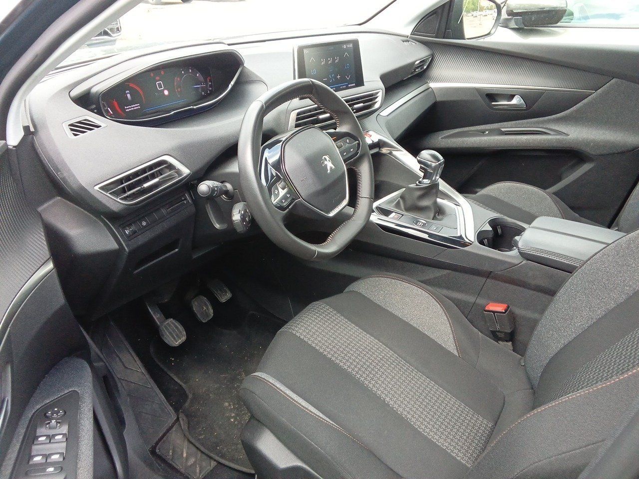 Peugeot 3008 1.5 Bluehdi 96kw (130cv) S&s Active Pack - Foto 8