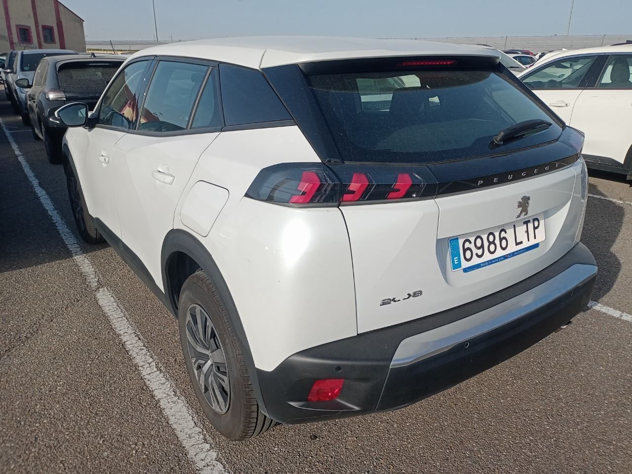 Peugeot 2008 Active Bluehdi 81kw (110cv) - Foto 7