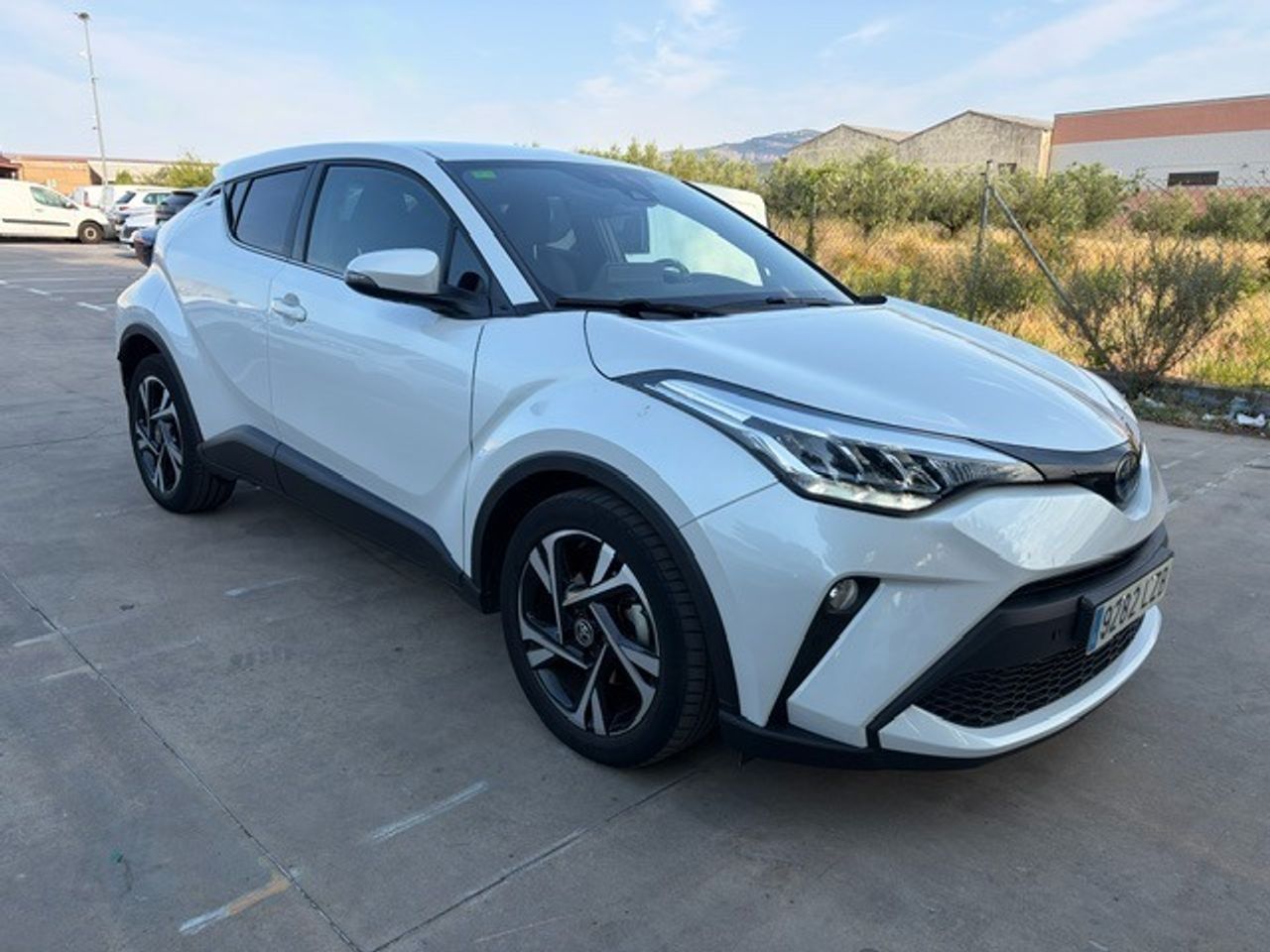 Toyota C-hr 1.8 125h Advance - Foto 4