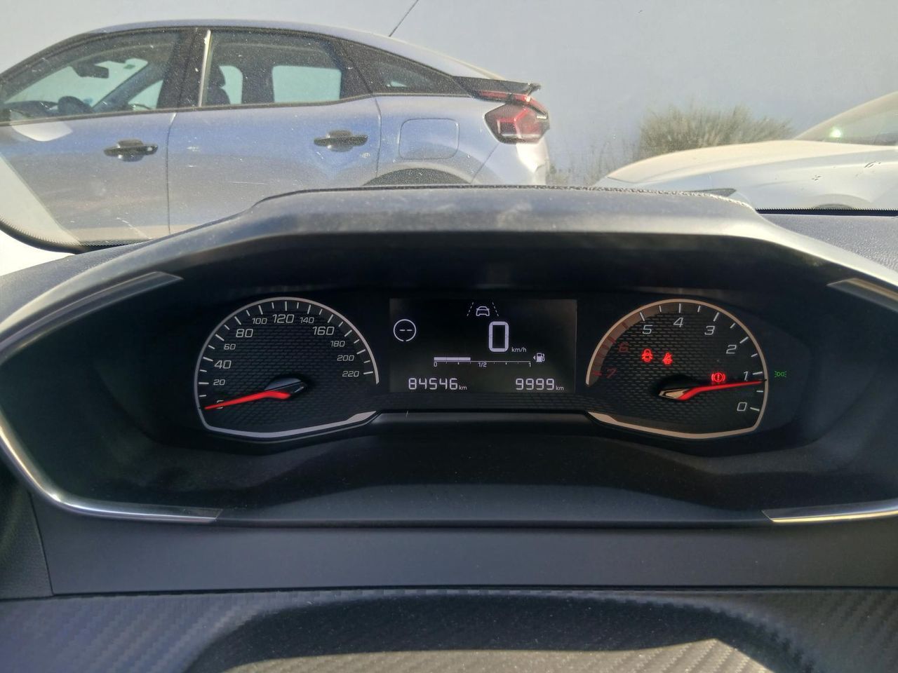 Peugeot 208 Bluehdi 73kw (100cv) Active - Foto 8