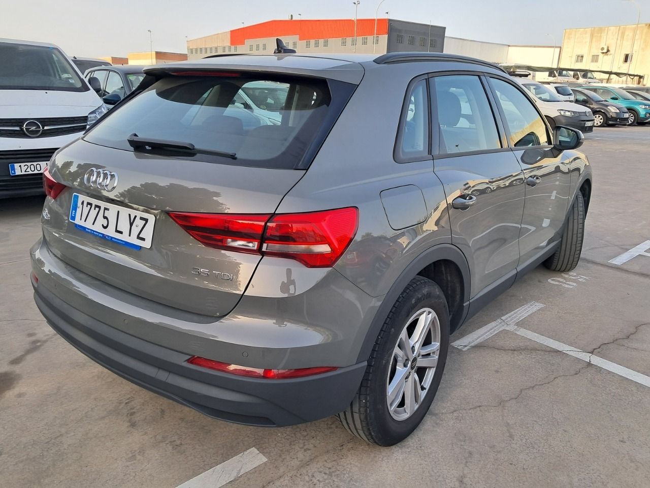 Audi Q3 35 Tdi 110kw (150cv) S Tronic - Foto 5