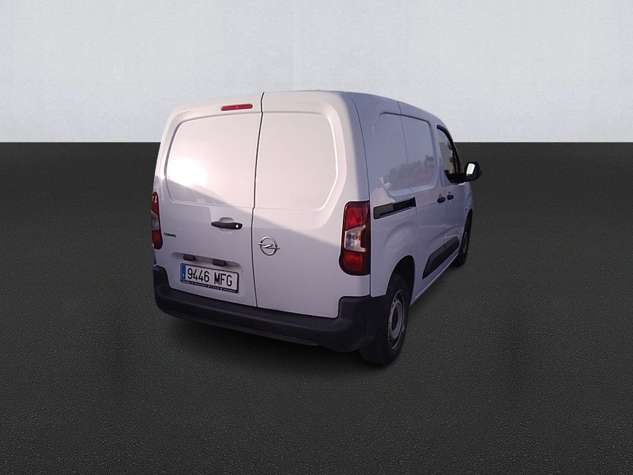 Opel Combo Cargo L 650kg Diesel 1.5 100hp S&s Mt E6 - Foto 5