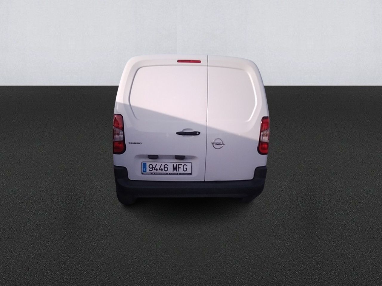 Opel Combo Cargo L 650kg Diesel 1.5 100hp S&s Mt E6 - Foto 6