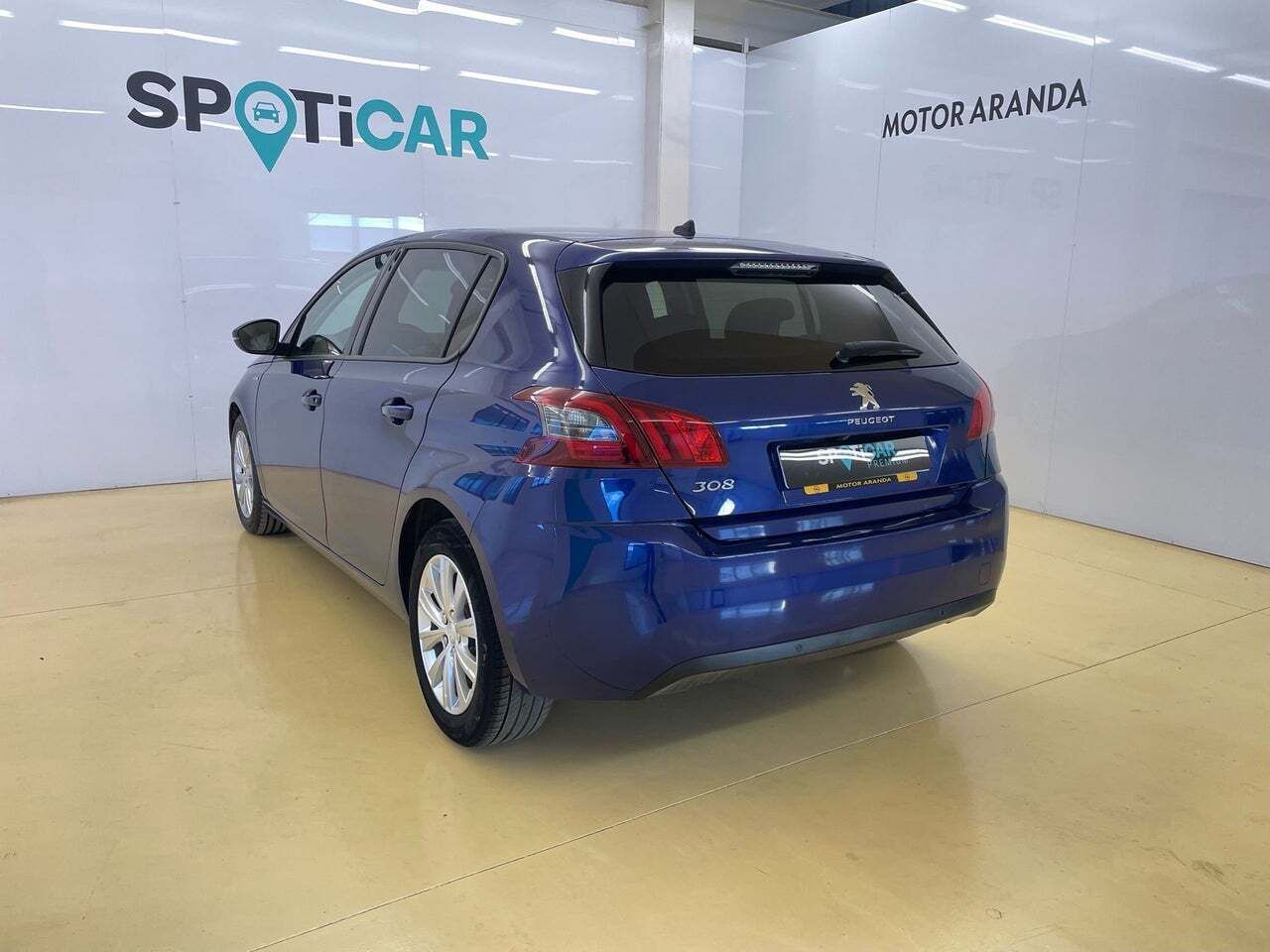 Peugeot 308 W Style BlueHDi 100 SS 6 Vel. MAN - Foto 5