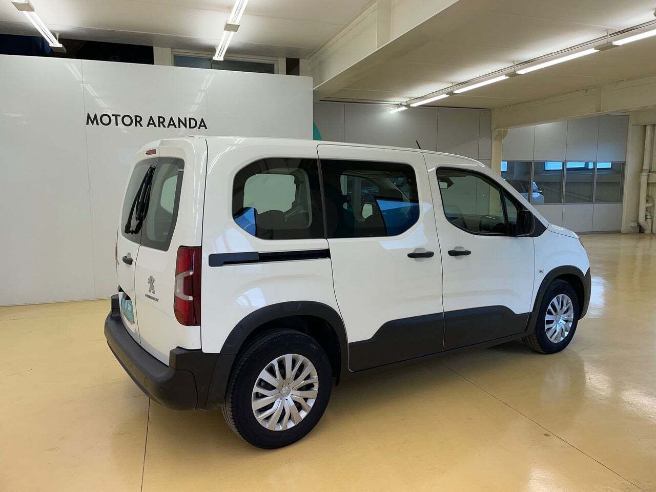 Peugeot Rifter Active Standard BlueHDi 73kW - Foto 4
