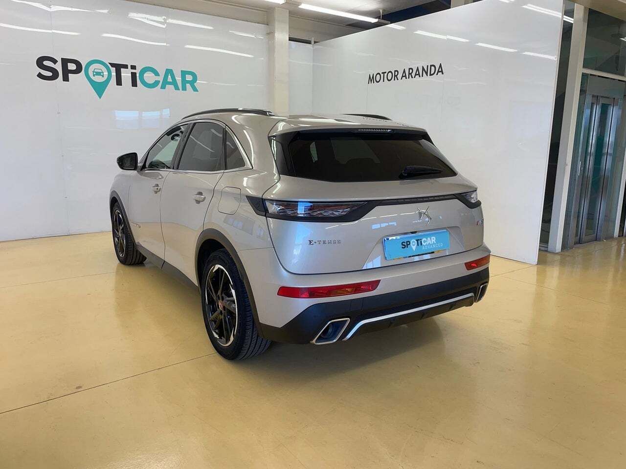 DS DS 7 Crossback 1.6 ETense 225 PERFORMANCE LINE  Auto - Foto 5