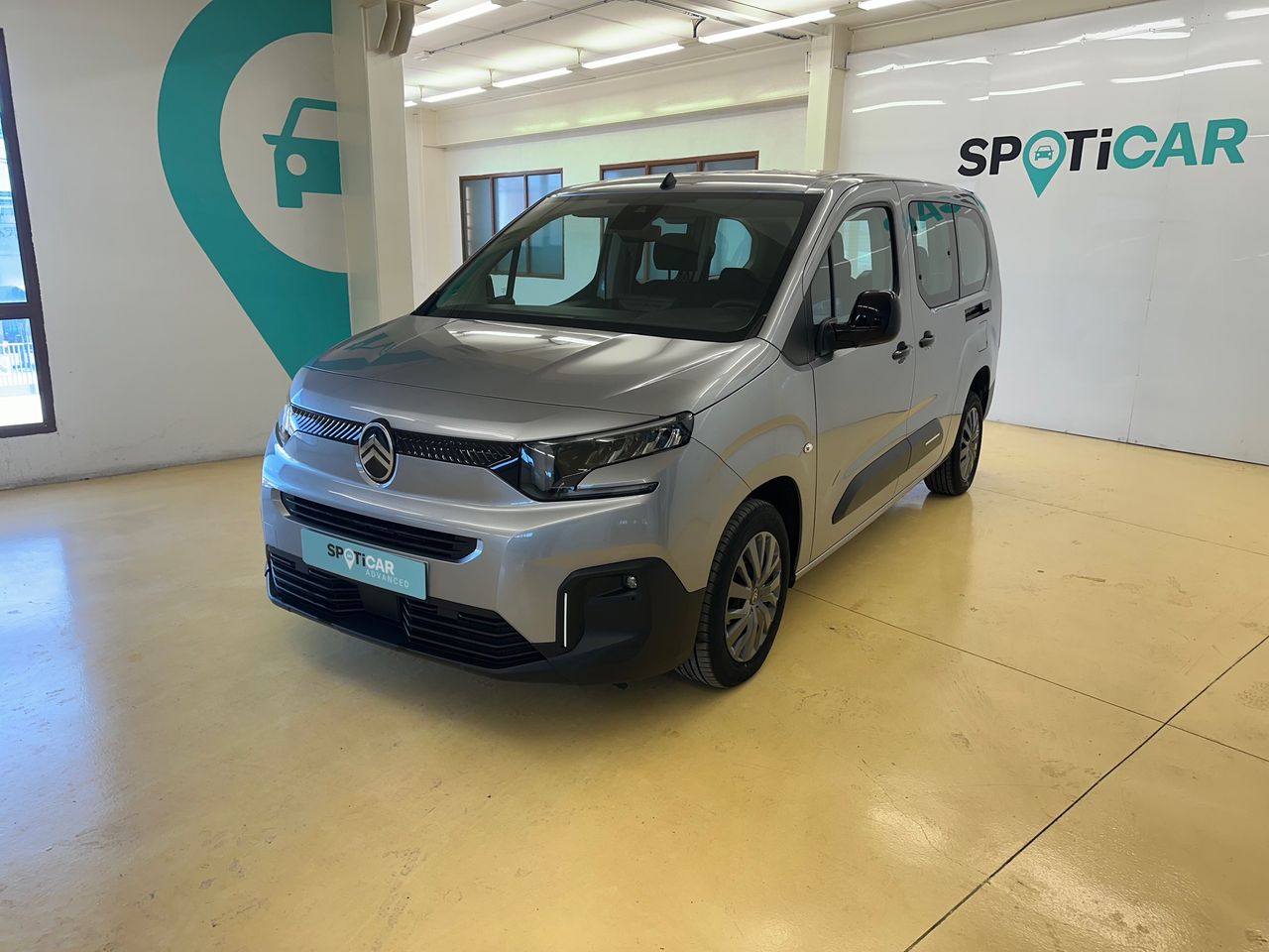 Citroën Berlingo XL BlueHDi PLUS 130CV AT8 - Foto 5
