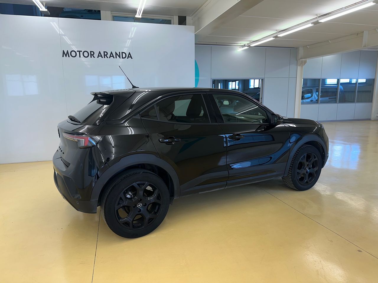 Opel Mokka Black Edition 1.2T AT8 Inox - Foto 2