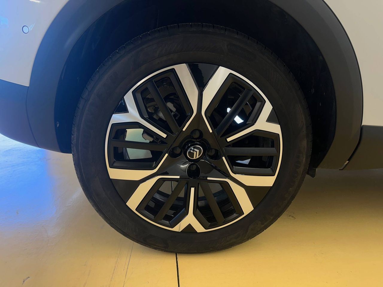 Citroën C4  Hybrid 145 ë-DCS6 Business Edition - Foto 5