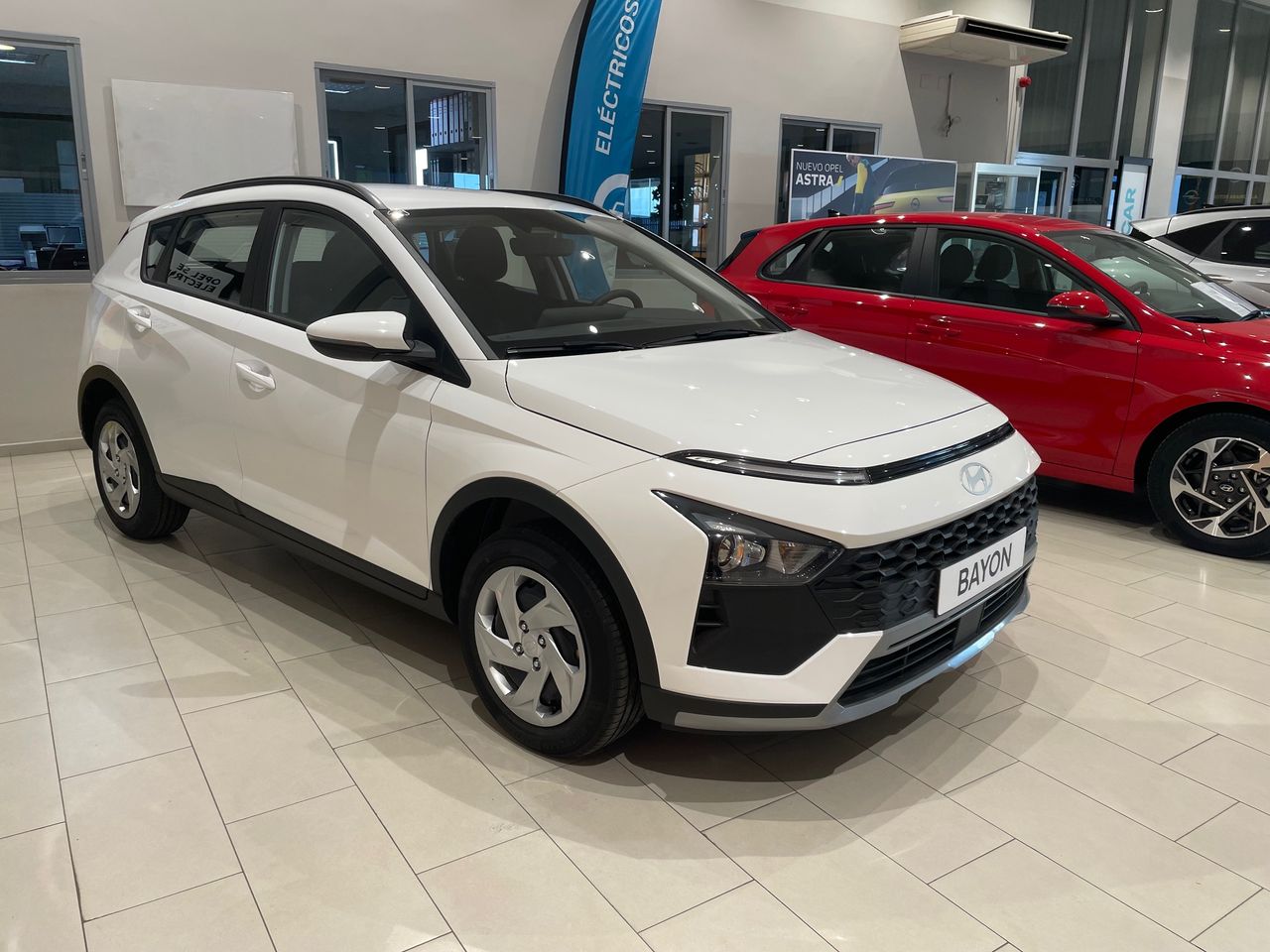Hyundai Bayon 1.0 T-GDi 100 CV 48V Klass - Foto 3