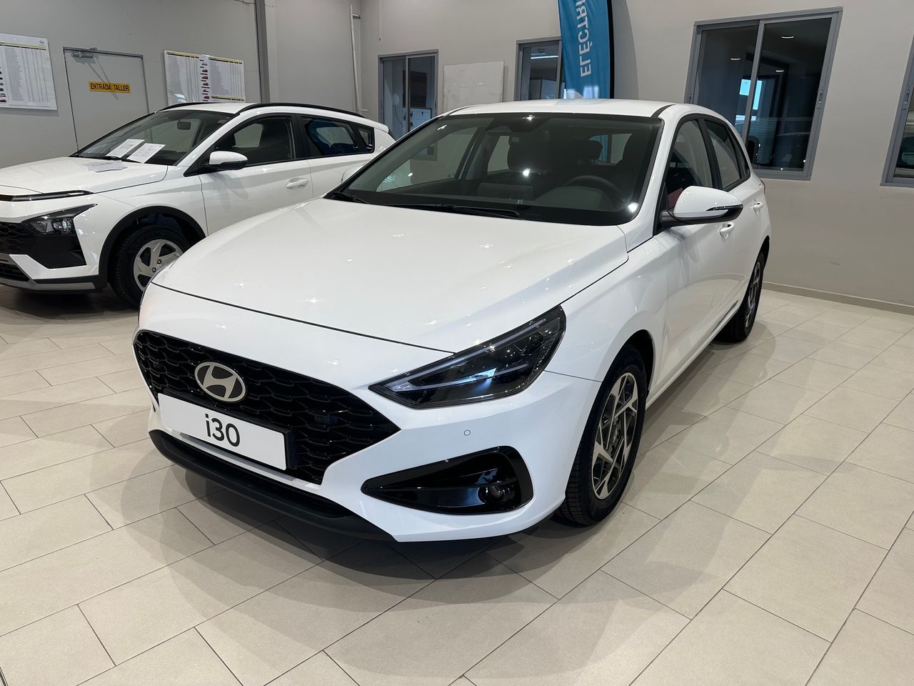 Hyundai i30  5p TGDI 1.0 100CV 48V KLASS - Foto 3
