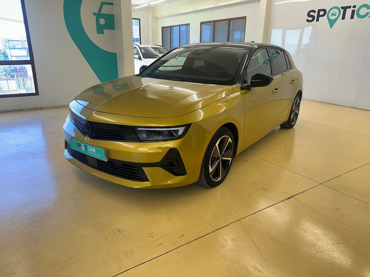 Opel Astra GS Hybrid 145 CV - Foto 2