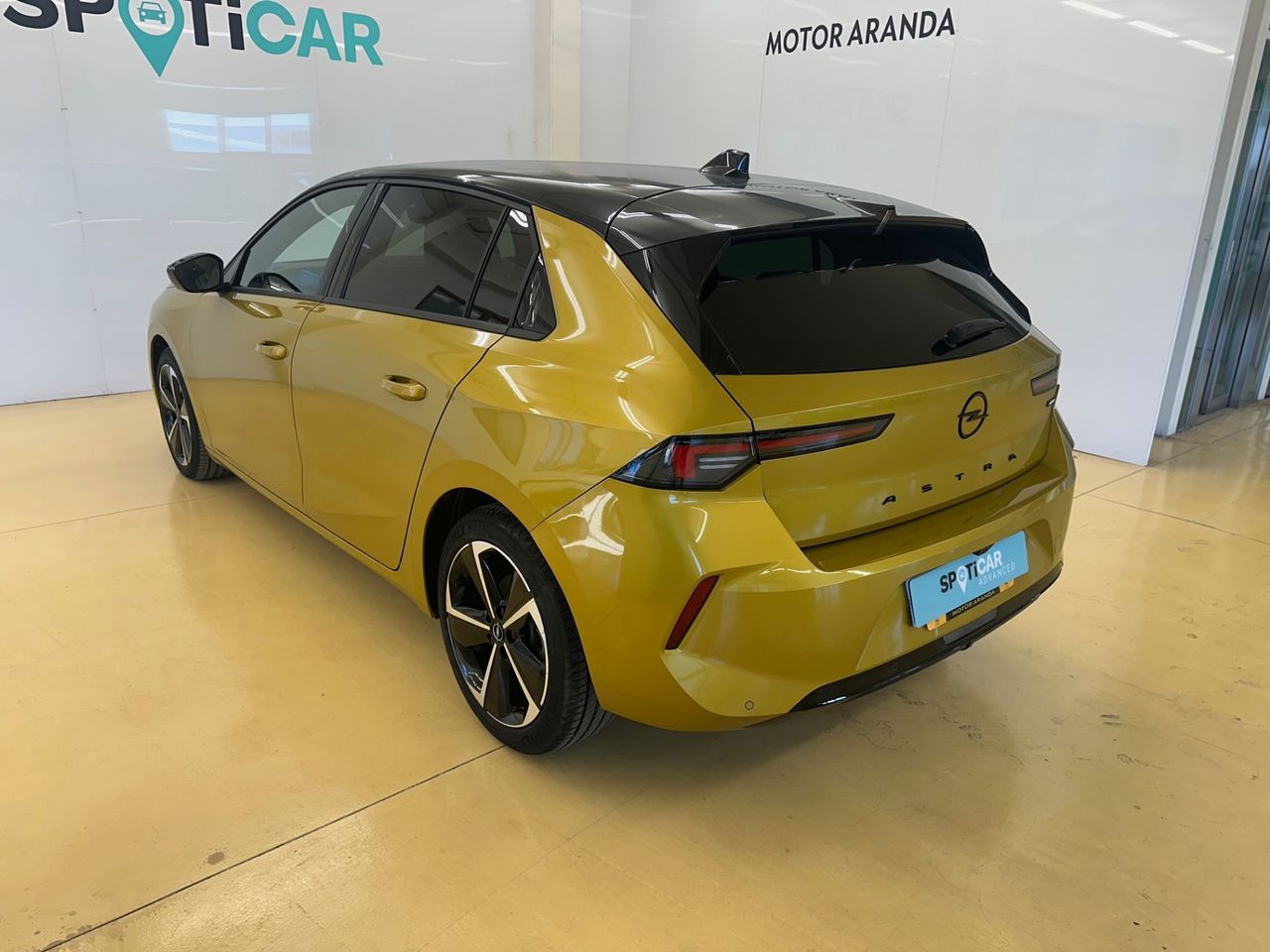 Opel Astra GS Hybrid 145 CV - Foto 5