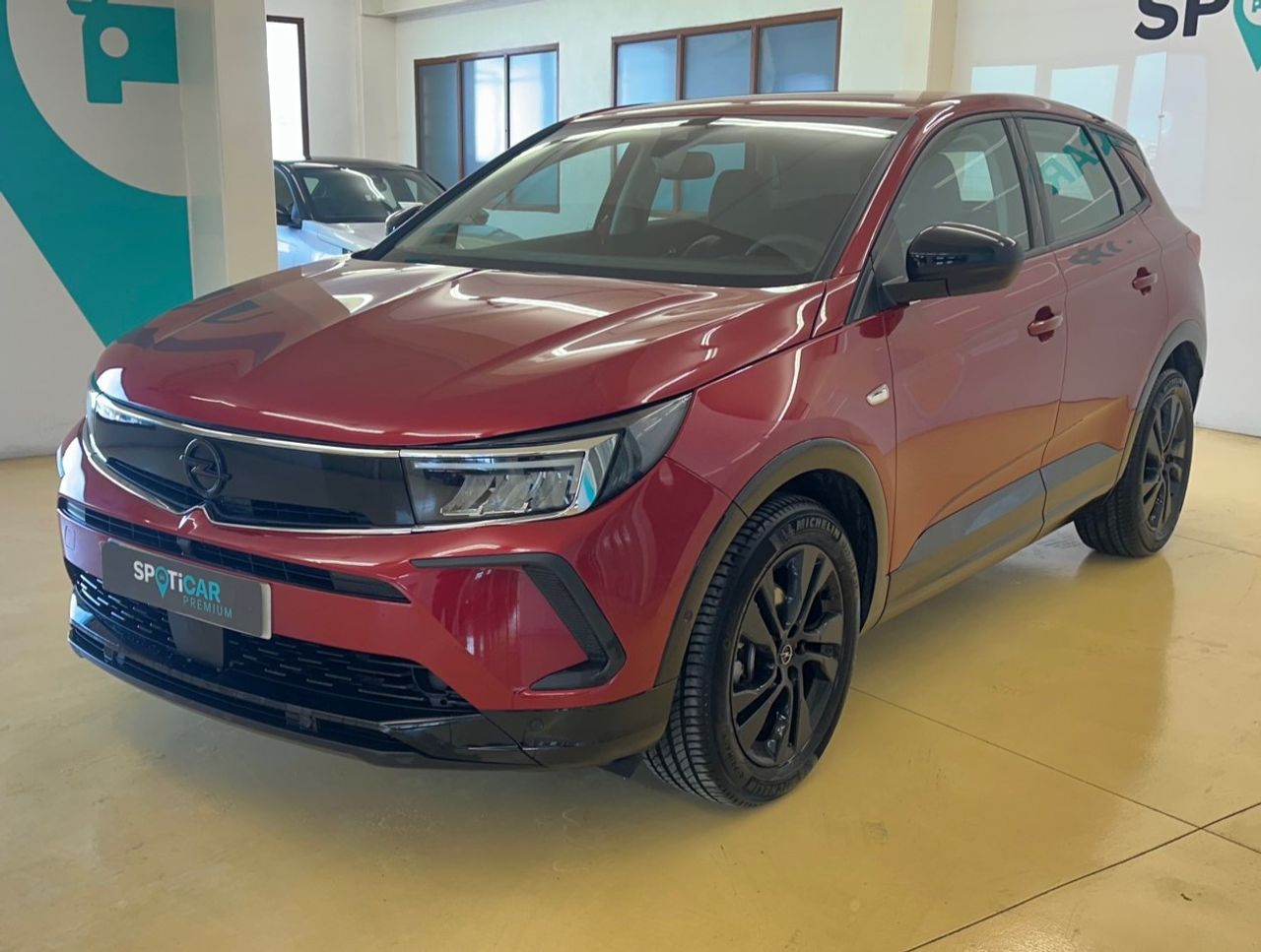 Opel Grandland GS 1.2T 130 CV