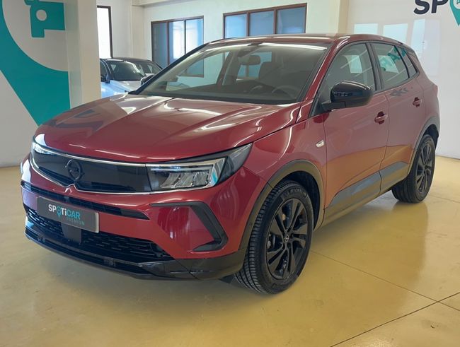 Opel Grandland GS 1.2T 130 CV