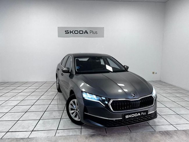 Skoda Octavia 2025 - Vista 1