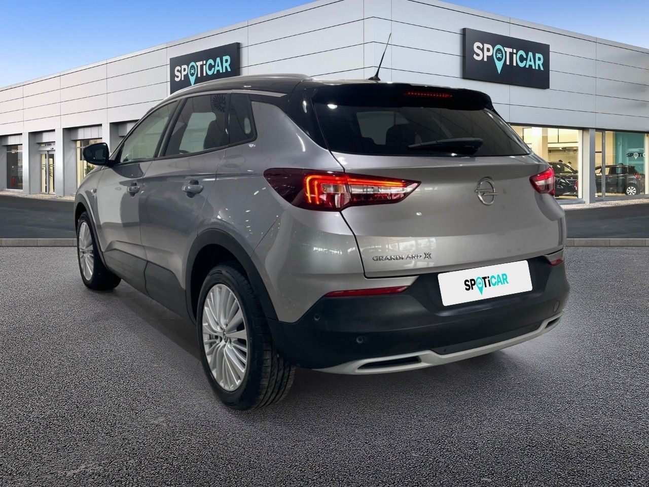 Opel Grandland 1.5 Diesel 96 kW (130 CV) Design & Tech - Foto 2