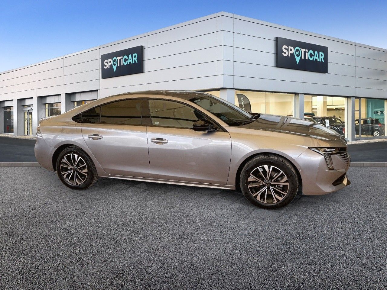 Peugeot 508 Allure PureTech 130 EAT8 - Foto 2