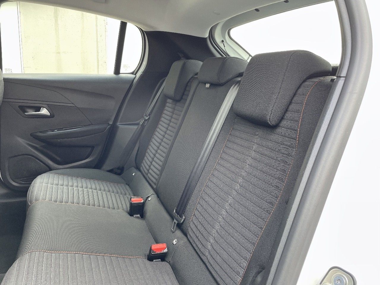 Peugeot 208 208 Active Pack PureTech 75 S&S - Foto 2