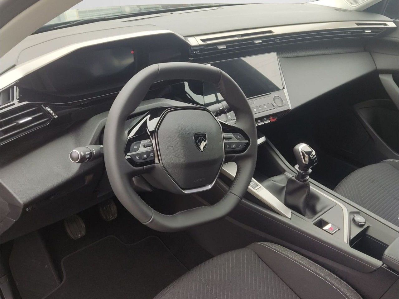 Peugeot 308 SW Active Pack Puretech 130 - Foto 2