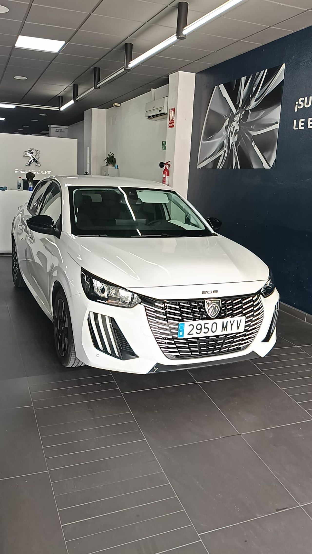 Peugeot 208 Allure Gasolina 100 - Foto 2