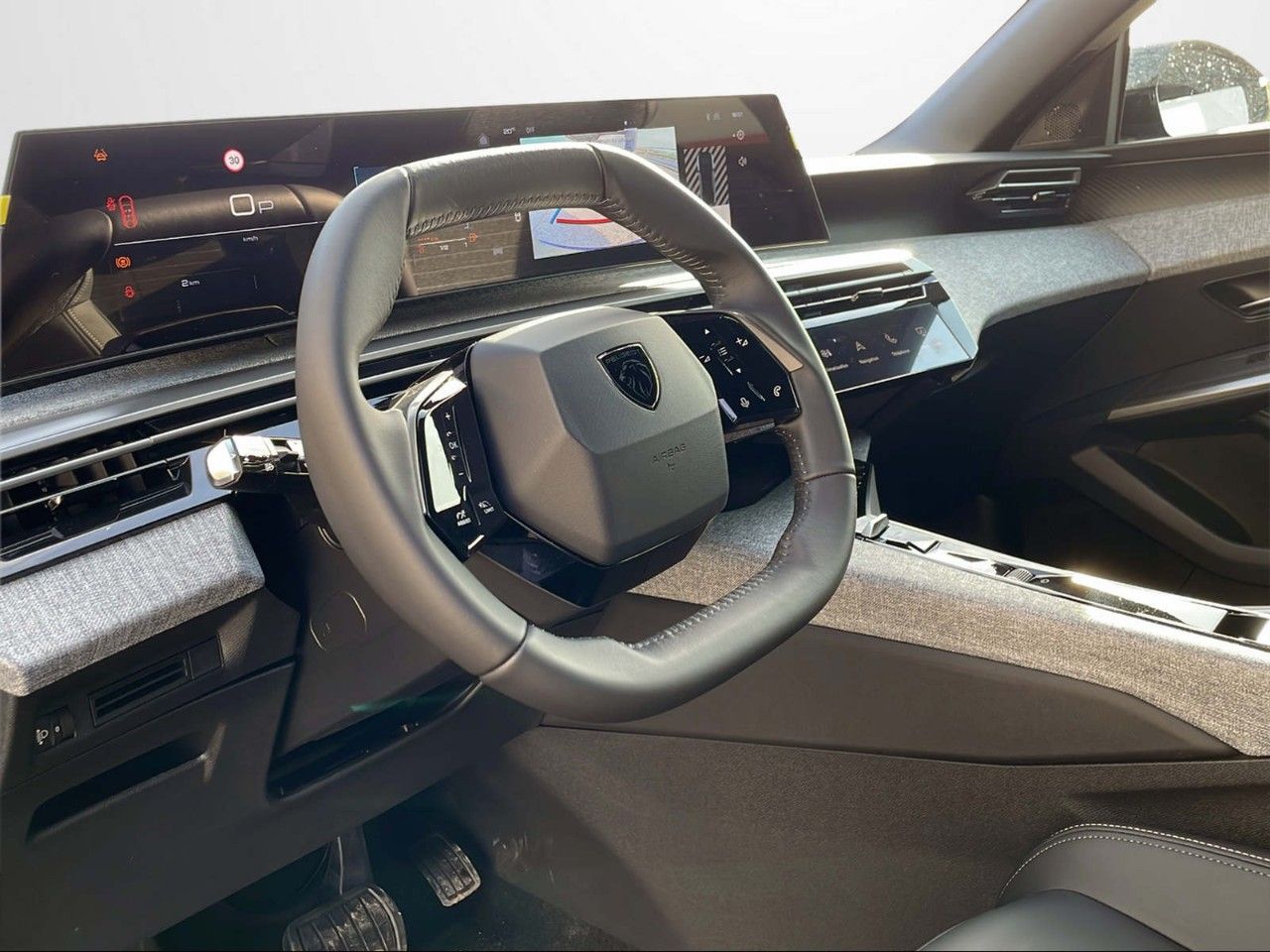 Peugeot 3008 Allure Pack Hybrid 136 e-DCS6 - Foto 2
