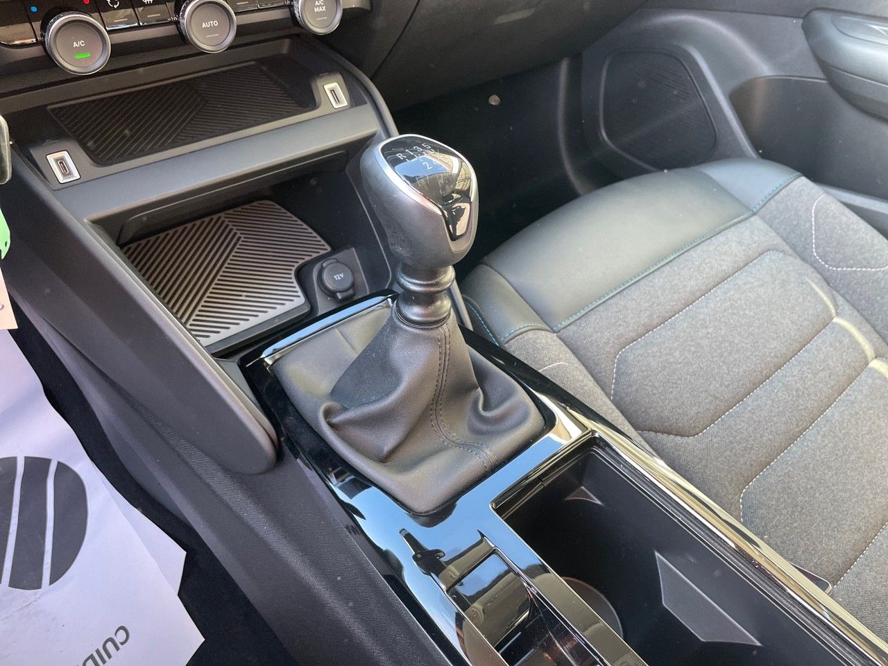 Citroën C4 PureTech 130 Feel Pack - Foto 2
