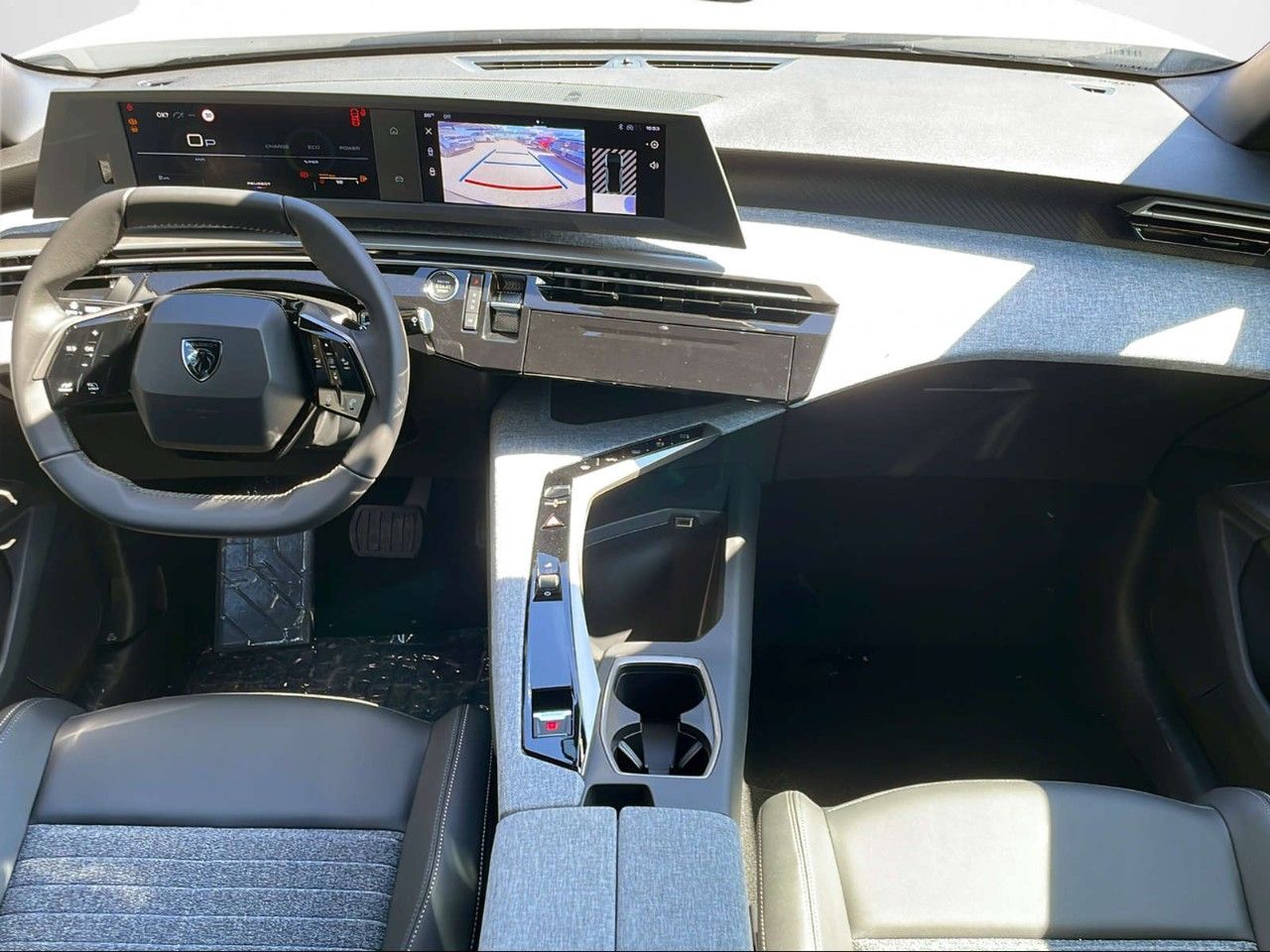 Peugeot 5008 Allure Hybrid 145 e-DCS6 - Foto 2
