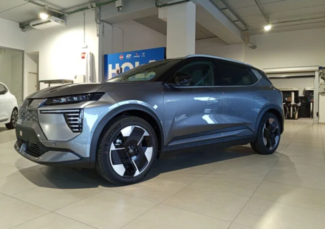 Mitsubishi Eclipse Cross 87 kWh Kaiteki