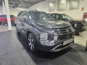 Mitsubishi Outlander PHEV Kaiteki+ 4WD