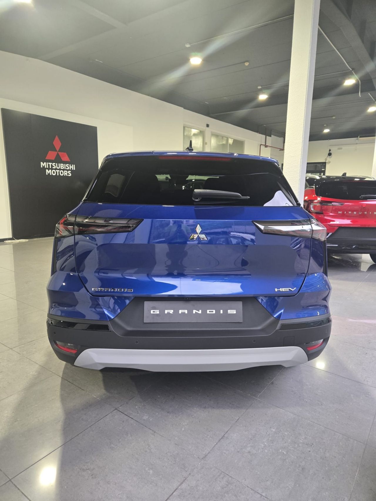 Mitsubishi Grandis Kaiteki 180 HEV - Foto 5