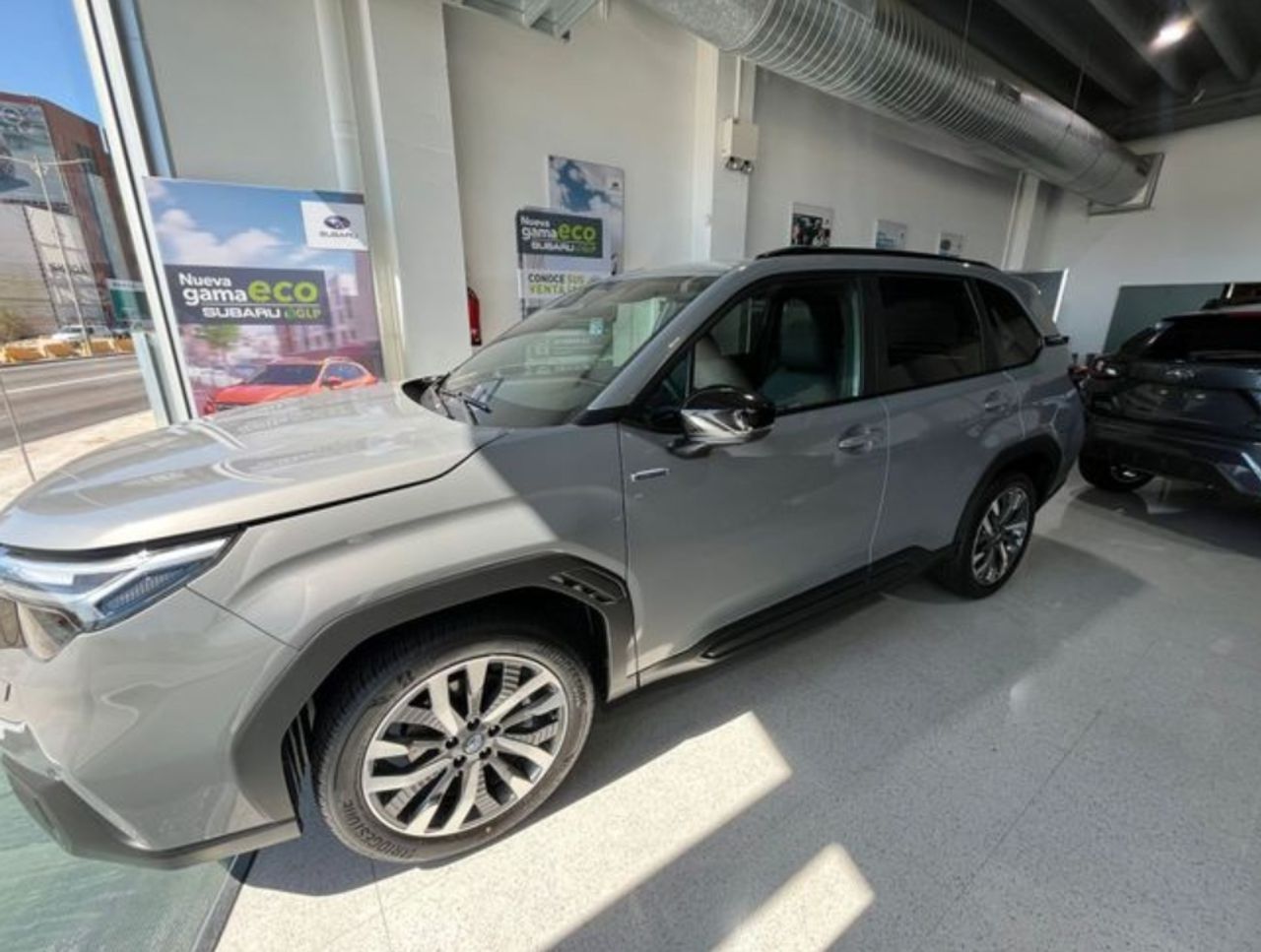 Subaru Forester 2.0i Hybrid Touring - Foto 2