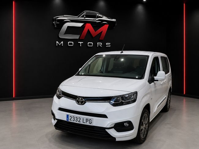 Toyota Proace City Verso Verso Family L1 1.5D 130 CV