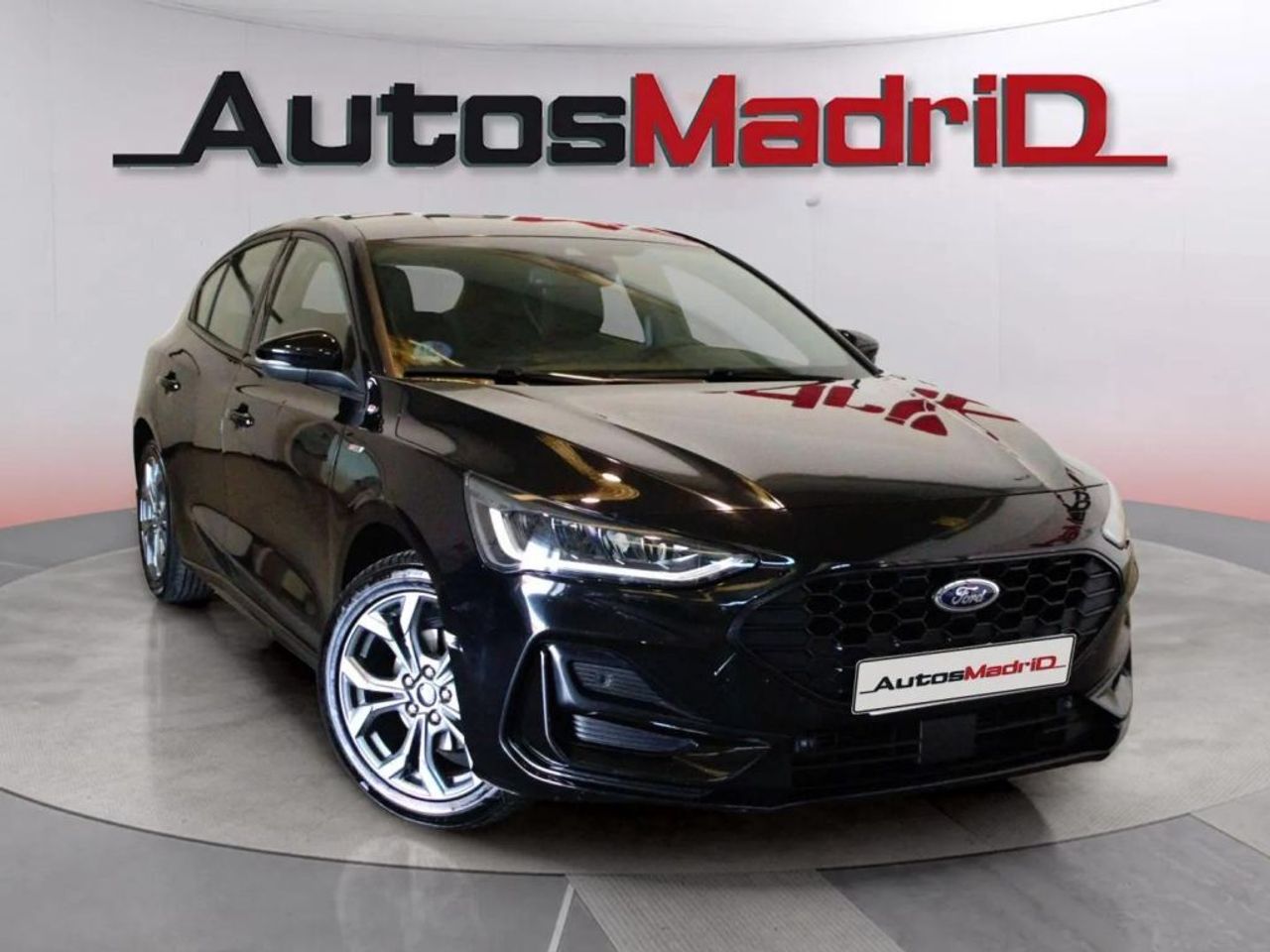 Ford Focus 1.0 Ecoboost MHEV 92kW ST-Line Auto