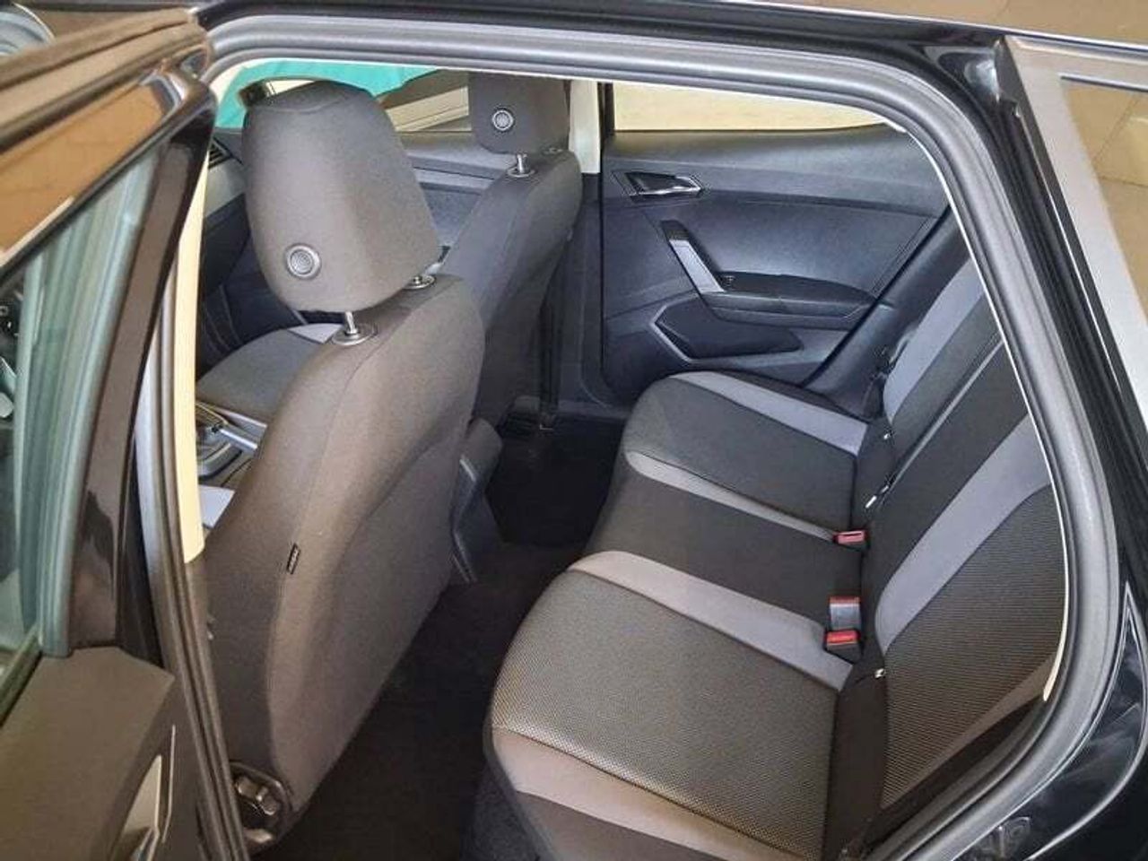 bg