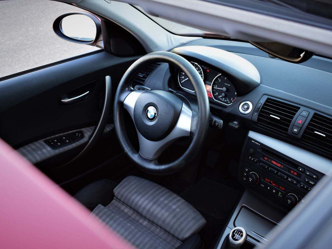 bg