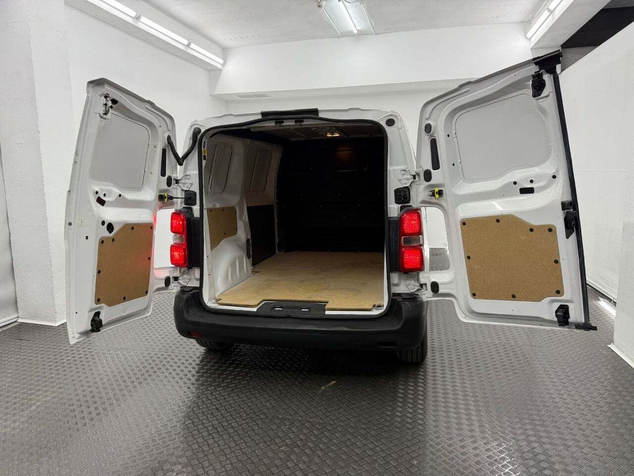 Citroën Jumpy Talla M BlueHDi 100 SS 6v Control  - Foto 30