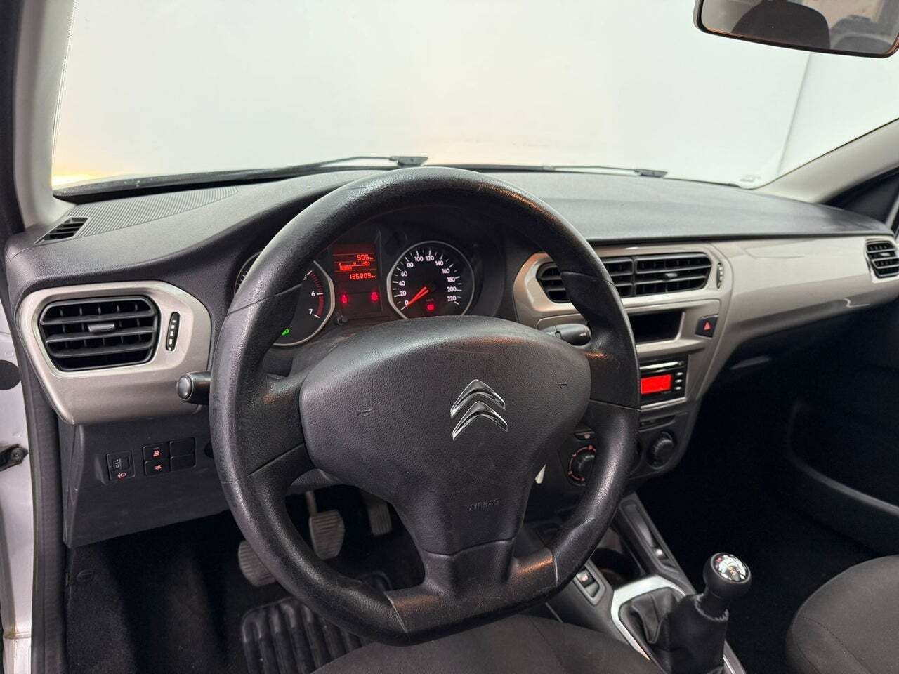 Citroën C-Elysée HDi 90cv Seduction  - Foto 13