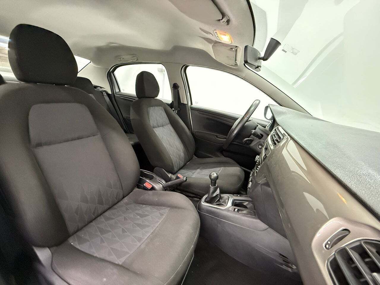 Citroën C-Elysée HDi 90cv Seduction  - Foto 19