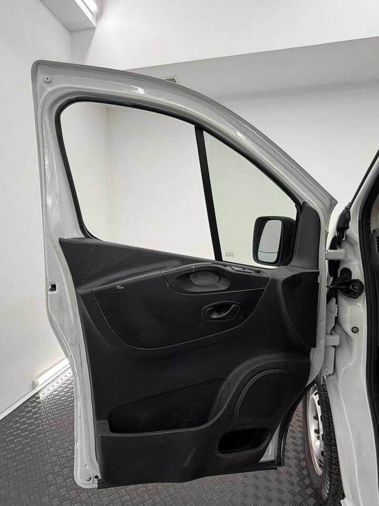 Renault Trafic Combi 9 Energy dCi 92 kW 125 CV TT E6  - Foto 28