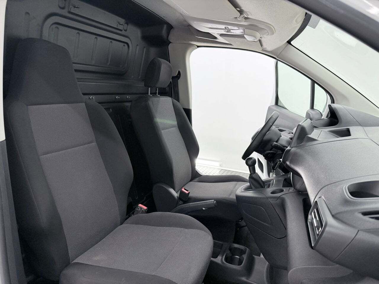 Peugeot Partner Asphalt Standard 1000kg BlueHDi 73kW  - Foto 12