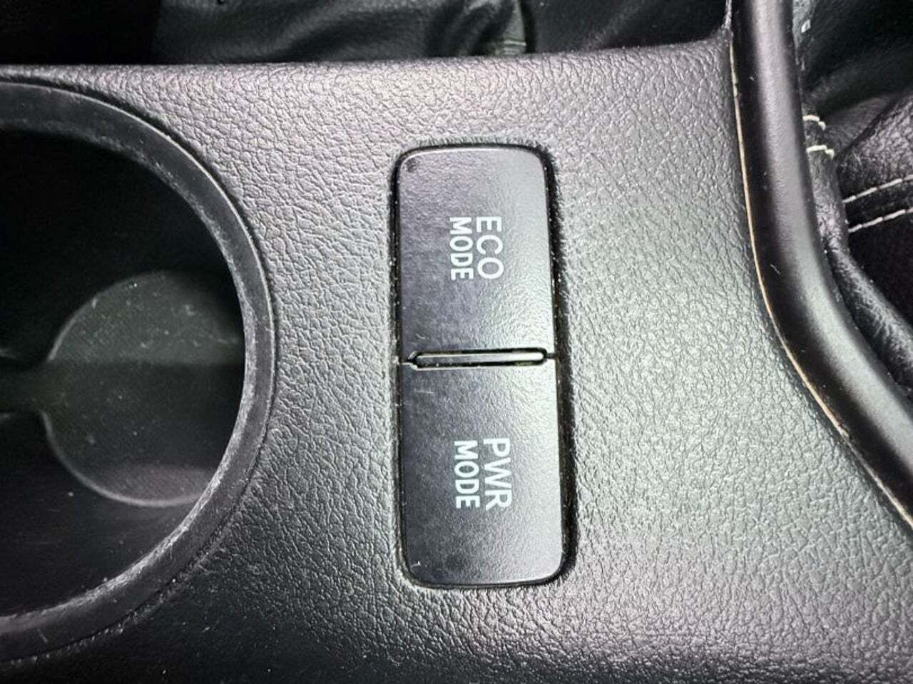 Toyota Hilux 2.4 D4D Cabina Doble GX  - Foto 29