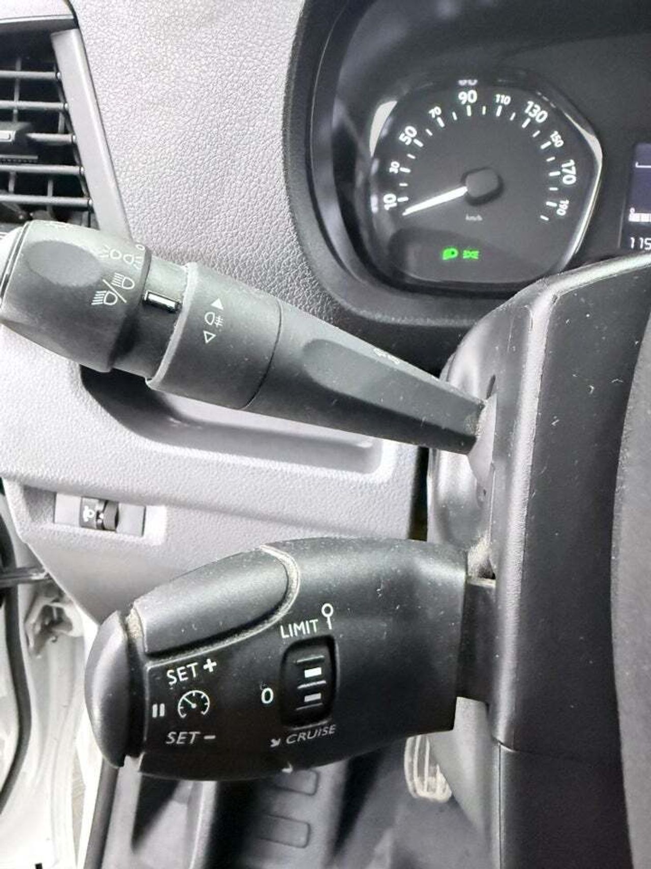 Peugeot Expert Furgon Pro 1.5 BlueHDi 100 SS Standard  - Foto 16
