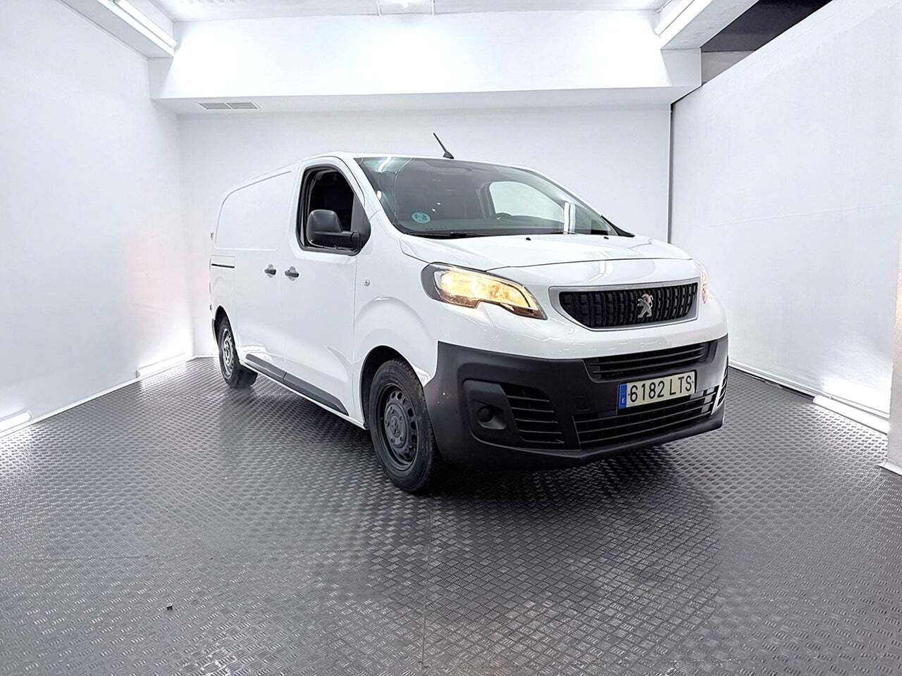 Peugeot Expert Furgon Pro 1.5 BlueHDi 100 SS Standard  - Foto 3